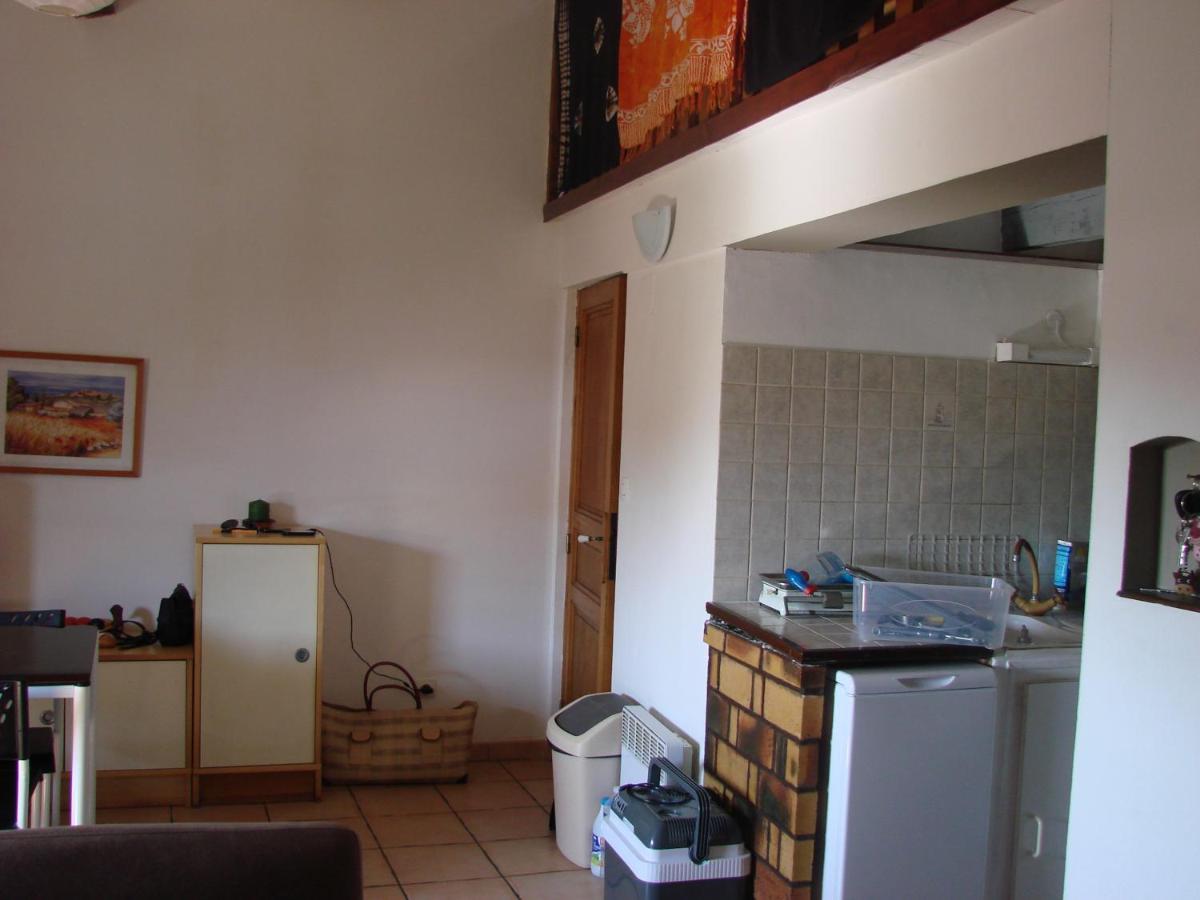 Apartamento 25 Fm 2 D Coursan Exterior foto