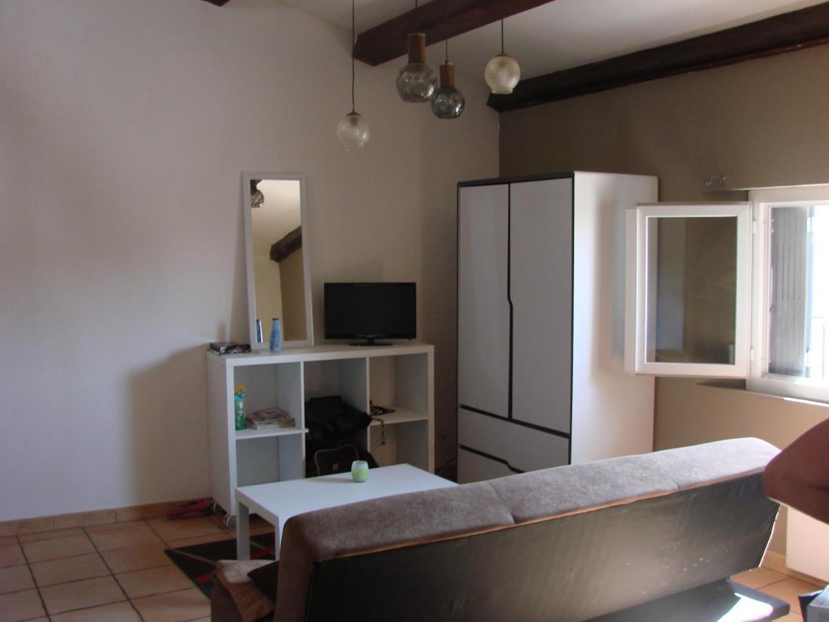 Apartamento 25 Fm 2 D Coursan Exterior foto